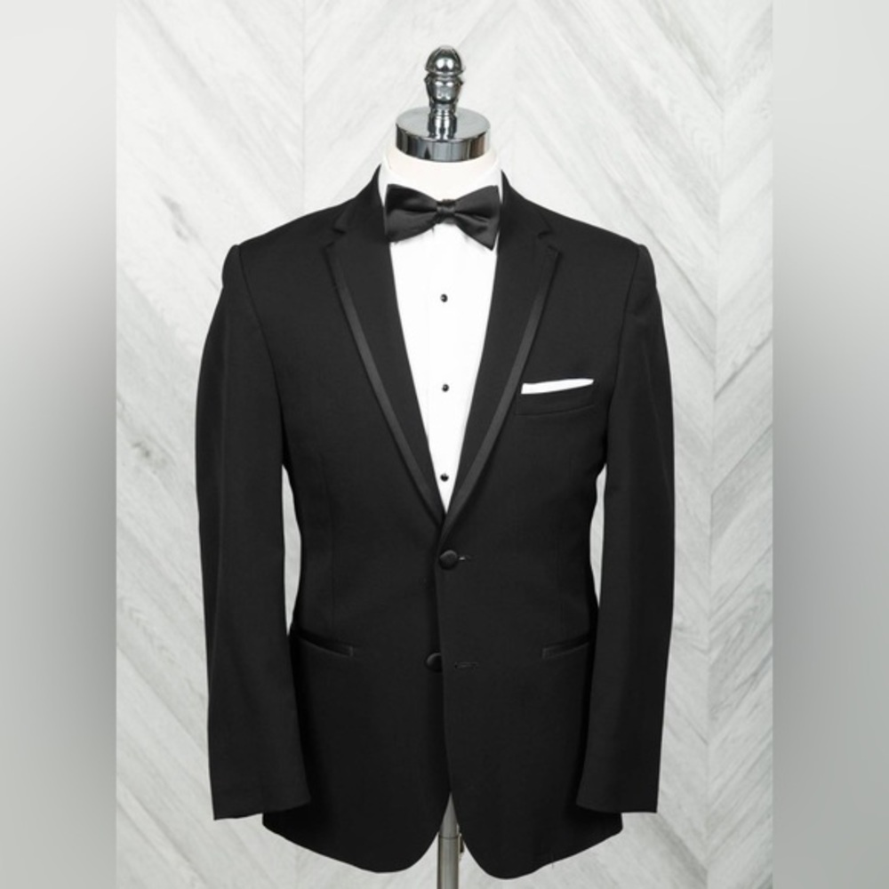 Classic Black Men's Tuxedo Blazer